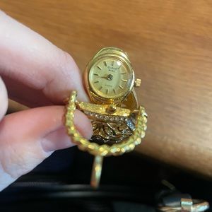 Vintage Purse clock pendant. No chain included.
